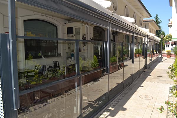 C2-Sliding-Guillotin-Window-system-made-in-turkey